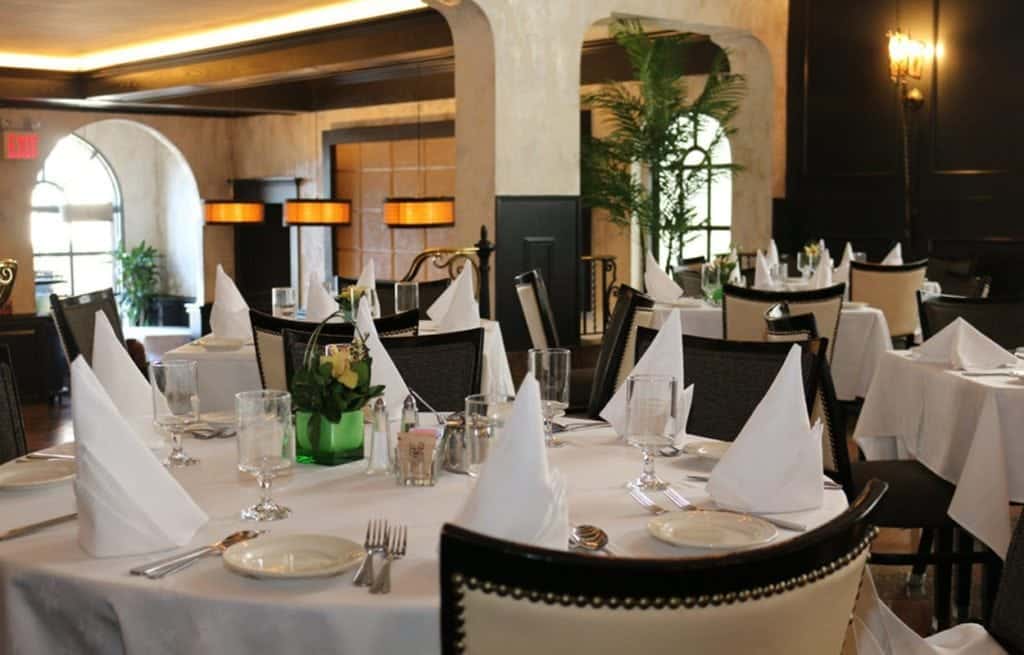 dining room 4